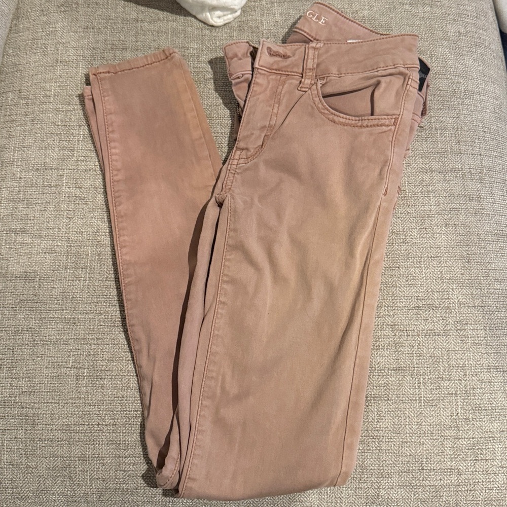 American Eagle light pink jeggings